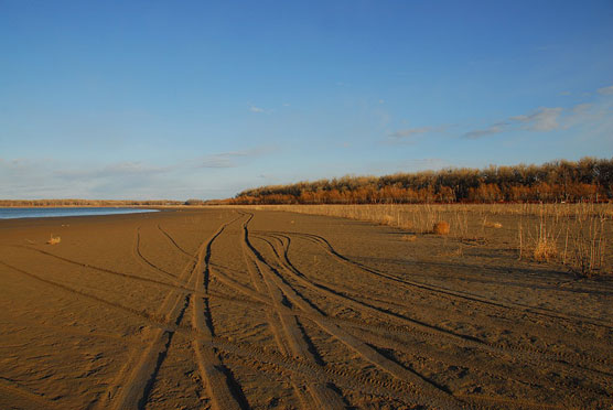 Lake-Minatare-Beach