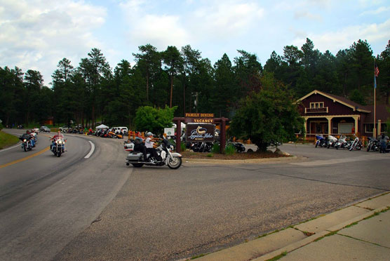 Legion-Lake-Lodge