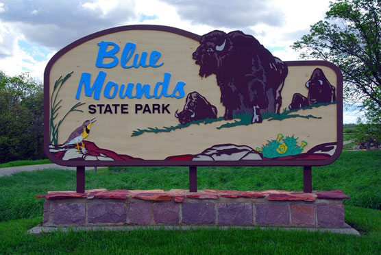 Blue-Mounds-Sign