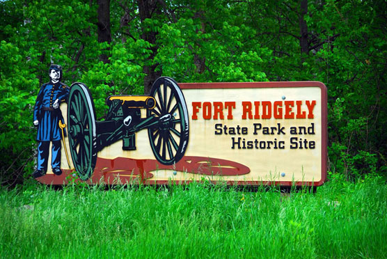 Fort-Ridgely-Sign