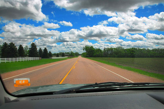 Road-to-Blue-Mounds