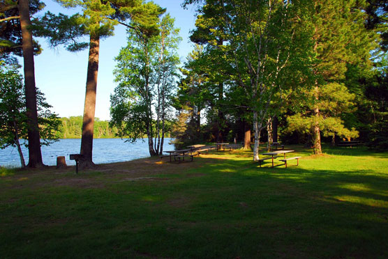 Bear-Head-Lake-Picnic-Area