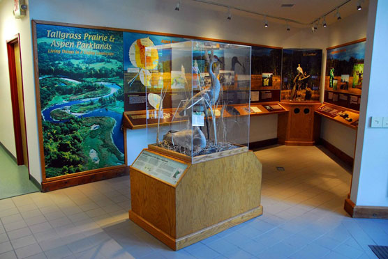 Inside-Lake-Bronson-Visitor-Center