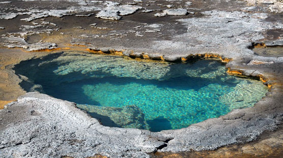 Upper-Geyser-Basin-4