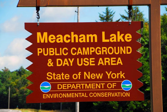 Meacham-Lake-Sign