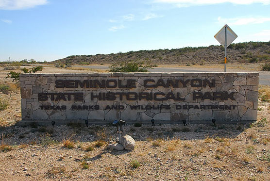 Seminole_Canyon_Bathroom