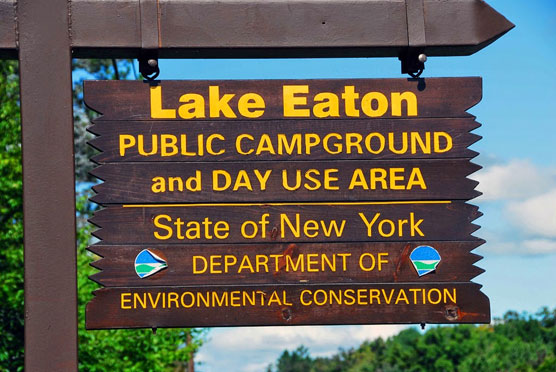 Lake-Eaton-Sign