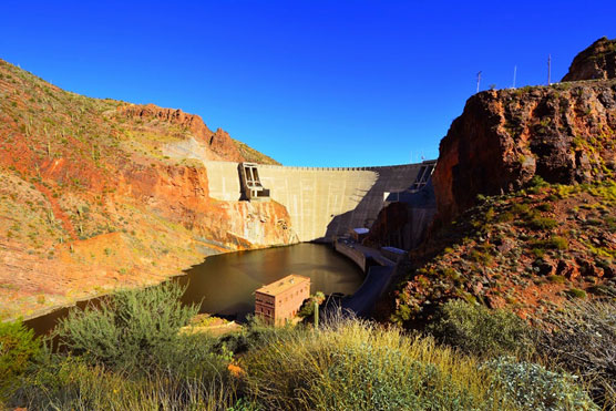 Roosevelt-Dam-2