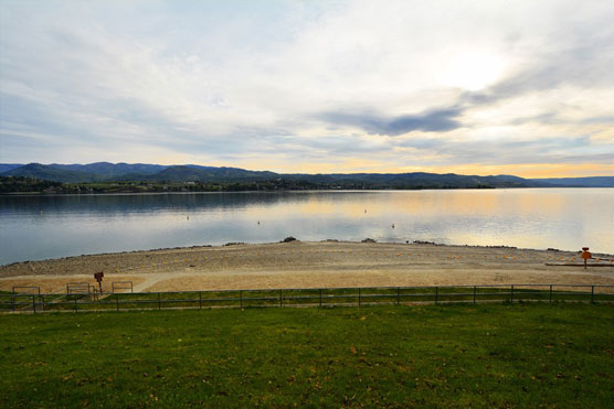 Lake-Chelan-Beach