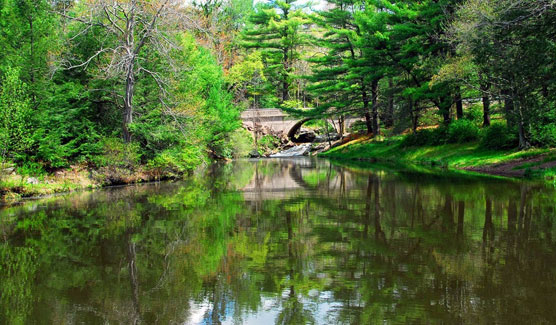 Hickory-Run-Pond