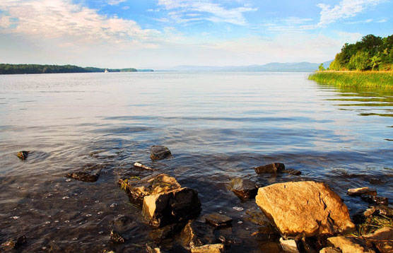 Button-Bay-Beach