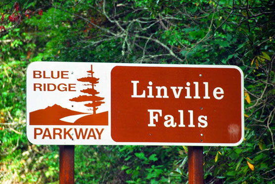 Linville-Falls-Sign