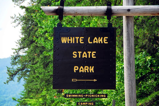 White-Lake-Sign