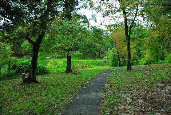 Lake-Charles-Shore-Trail