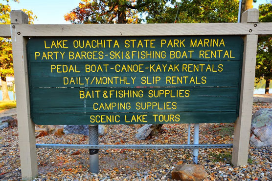 Lake-Ouachita-Marina-Sign