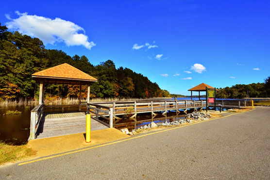 White-Oak-Lake-Fishing-Pier