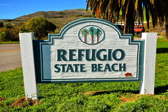 Refugio-Sign