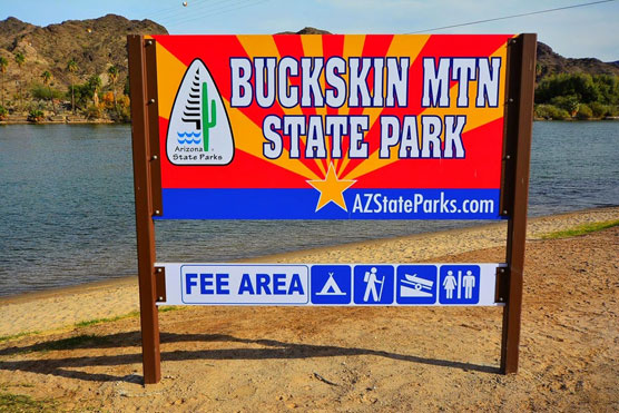 Buckskin_Mountain_Sign