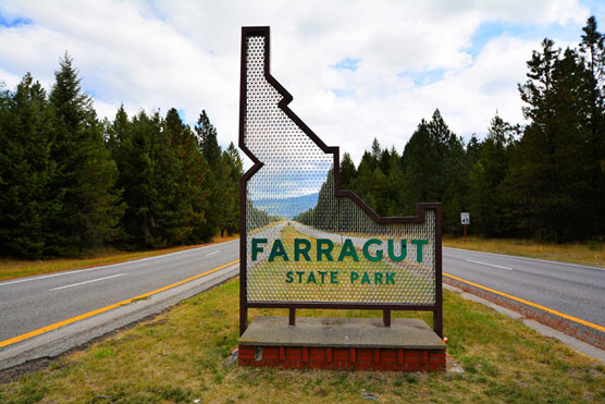 Farragut-Sign