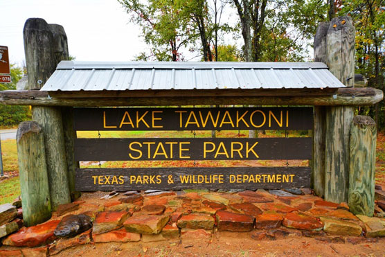 Lake-Tawakoni-Sign