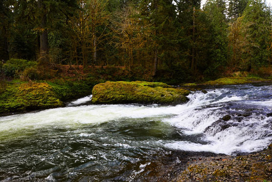 Rainbow-Falls