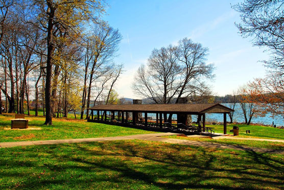 Claytor-Lake-Picnic-Area