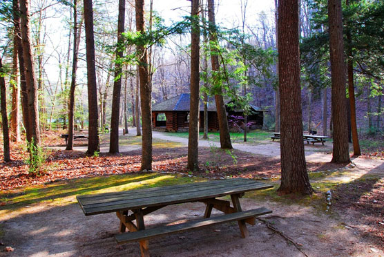 Cave-Mountain-Lake-Picnic-Area