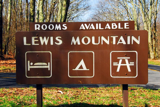 Lewis-Mountain-Sign