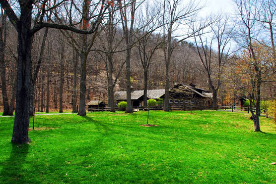 Sherando-Lake-Bath-House