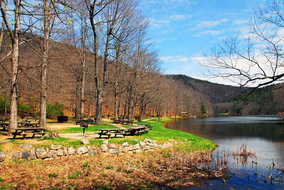 Sherando-Lake-Picnic-Area-2