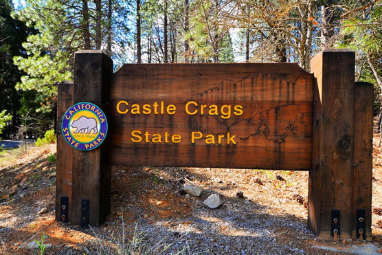 Castle-Crags-Sign