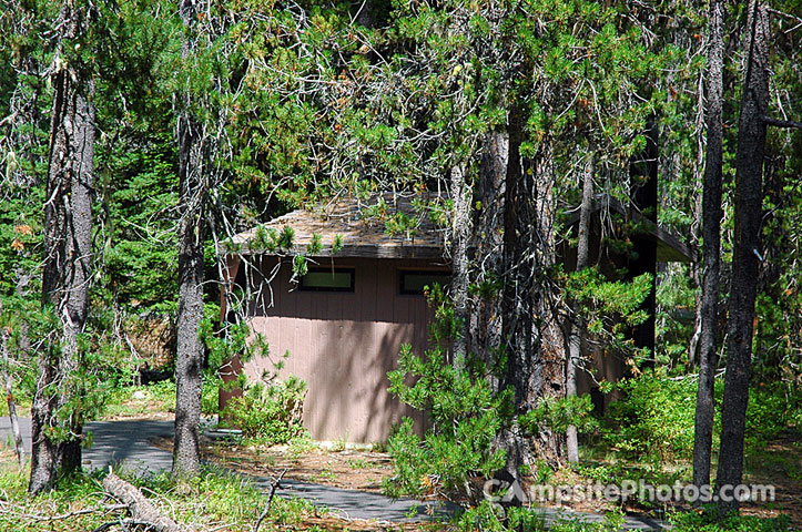 Lodgepole Bathroom