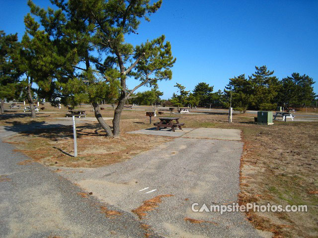 Salisbury Beach State Reservation B011