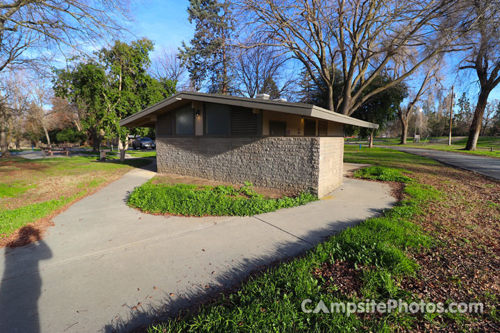 Colusa-Sacramento River SRA Restroom