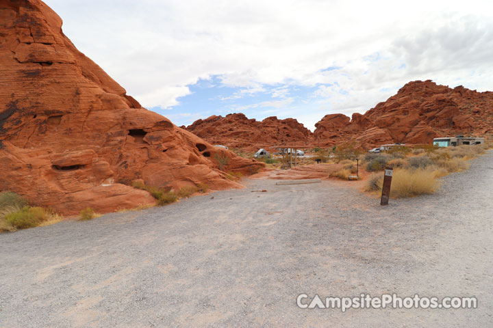 Valley of Fire Atlatl Rock 012