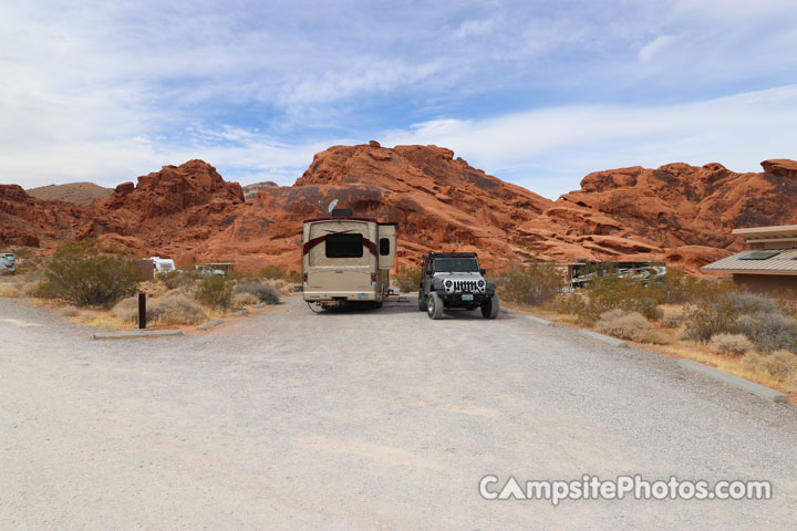 Valley of Fire Atlatl Rock 033