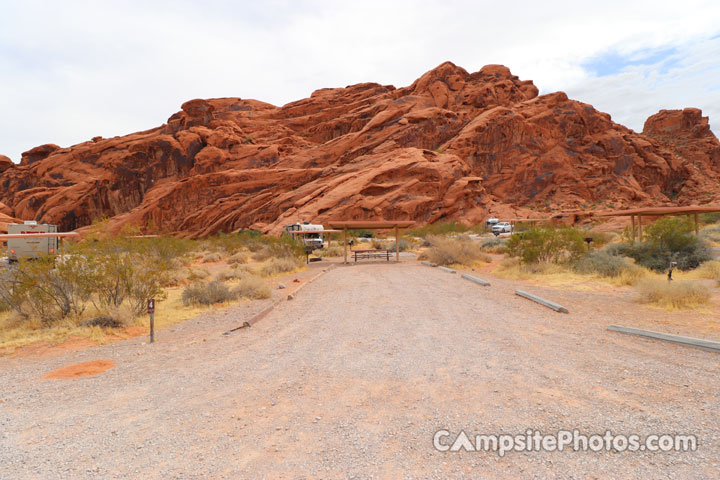 Valley of Fire Arch Rock 004