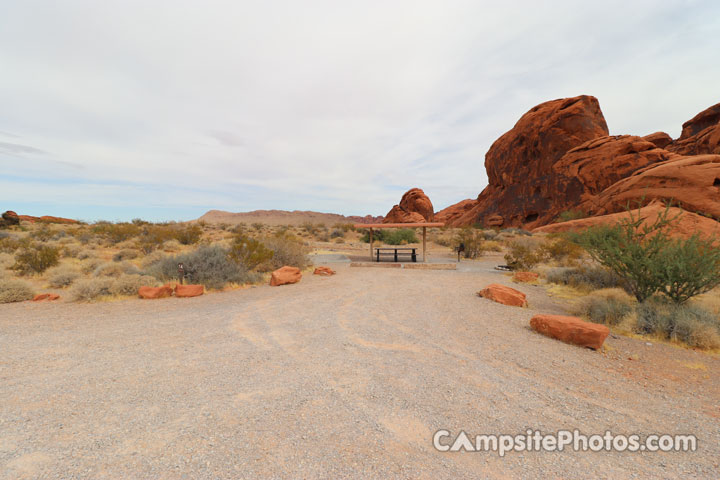 Valley of Fire Arch Rock 014