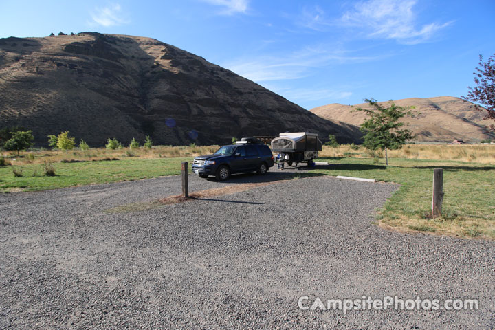 Cottonwood Canyon State Park 001