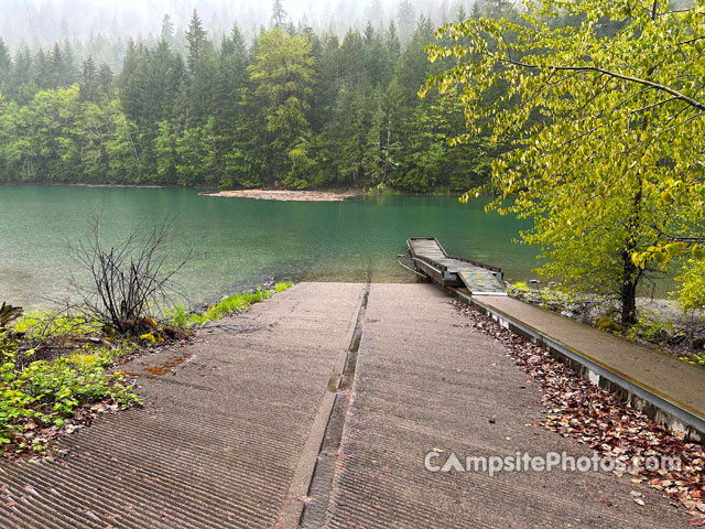 Lookout Campground Boat Ramp