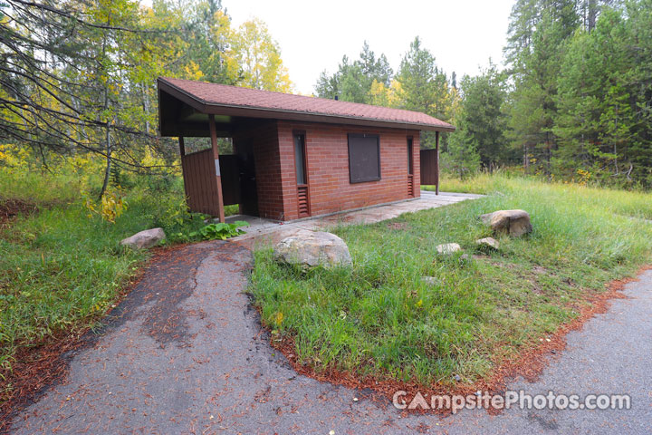 Lodgepole at Heber Campground Restroom