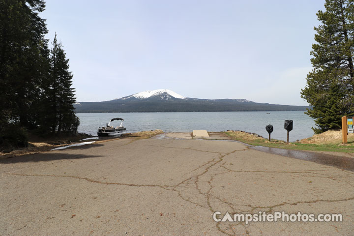 Diamond Lake Boat Ramp