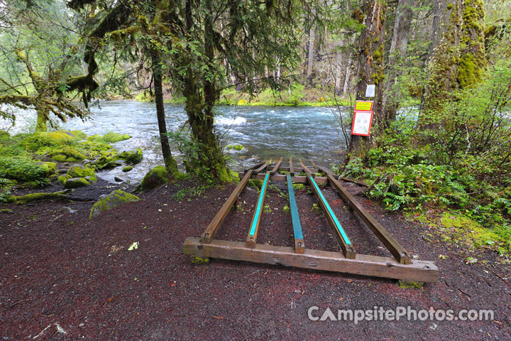 Olallie Campground Boat Ramp