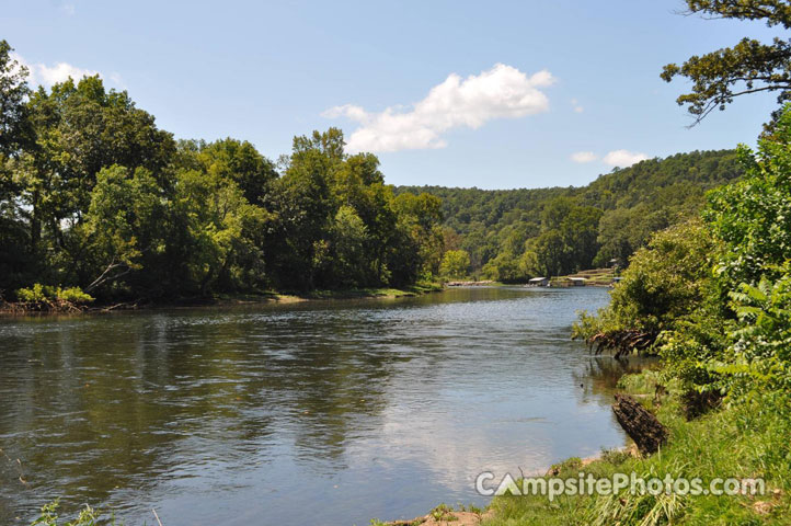 Dam-Quarry Campground Norfork River Scenic