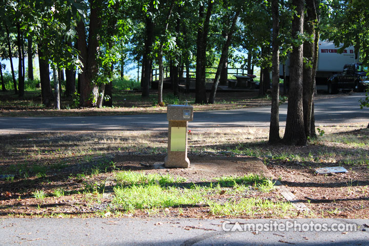 Old Highway 25 Park Water Fountain