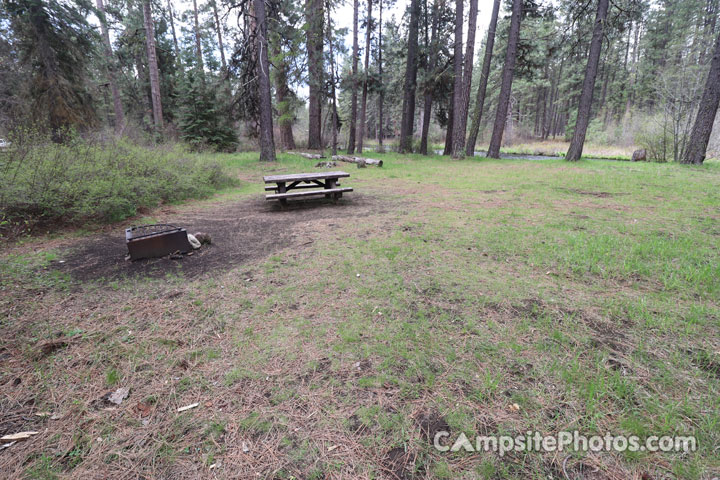 Camp Sherman Campground 005