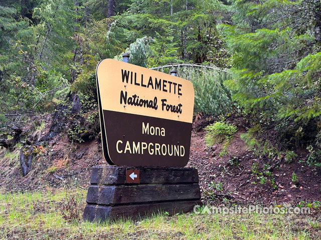 Mona Campground Sign