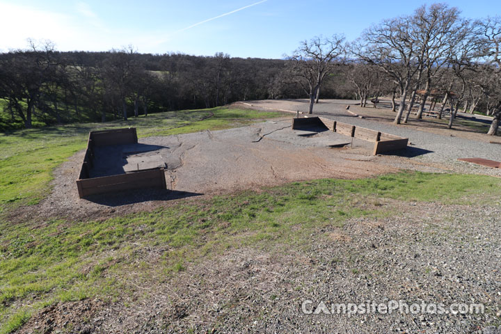 Orland Buttes Group Camping Horseshoes