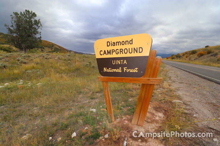 Diamond Campground Sign