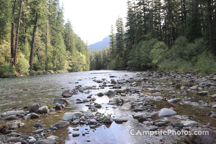 La Wis Wis Ohanapecosh River Scenic